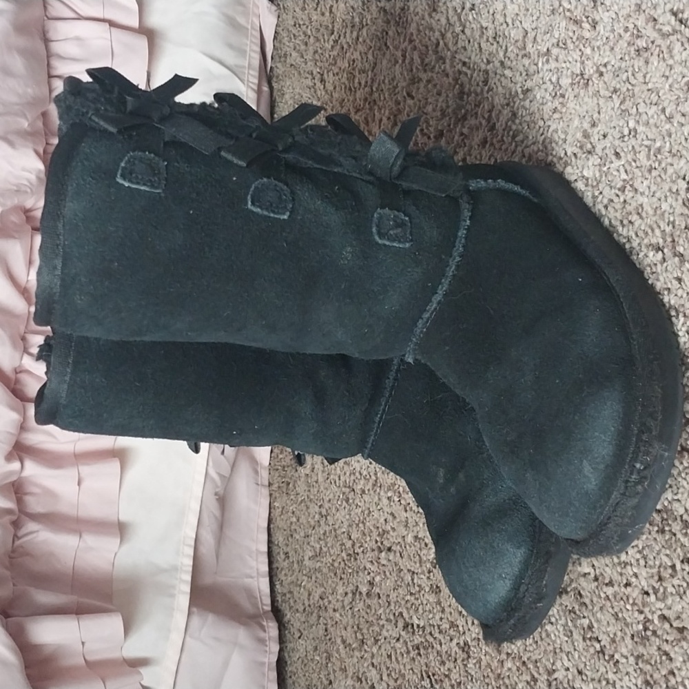 Used kids UGG